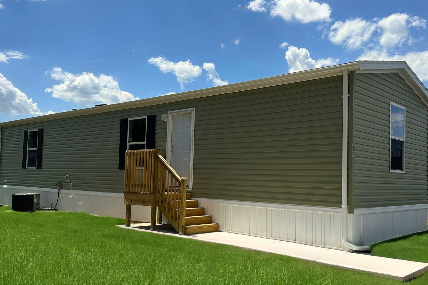 Mobile Home for Sale - 4 Star Lot 16 Exterior