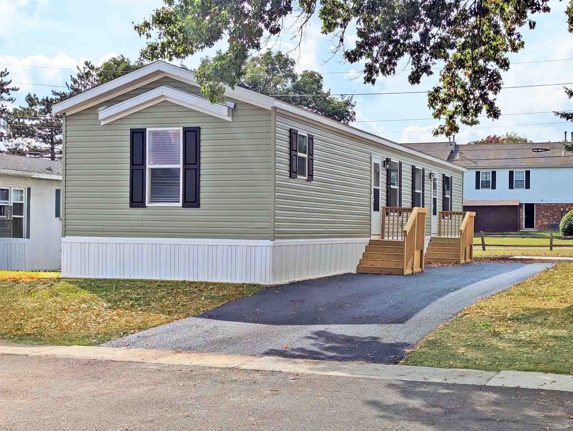 Brand New 2025 Mobile Home for Sale Chateau East - 1364 Chateau Circle ...